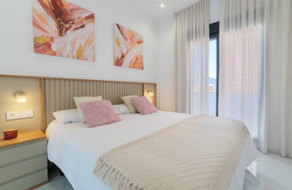 Reventa - Villa independiente - Torrevieja