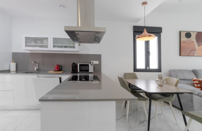 Reventa - Villa independiente - Torrevieja