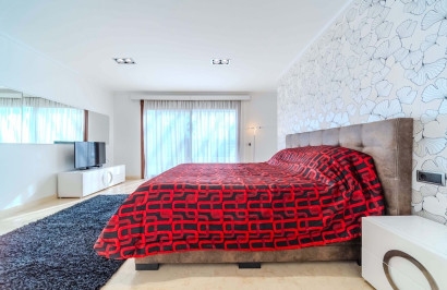 Resale - Detached Villa - Cabo Roig