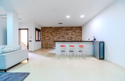 Resale - Detached Villa - Cabo Roig