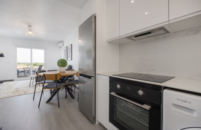 Resale - Apartment / Flat - Punta Prima