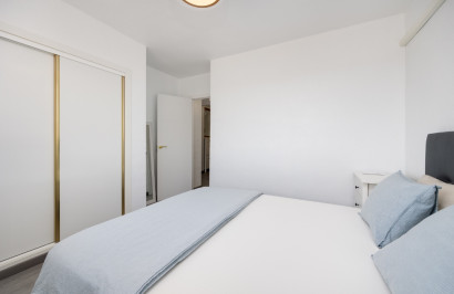 Resale - Apartment / Flat - Punta Prima