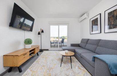 Resale - Apartment / Flat - Punta Prima