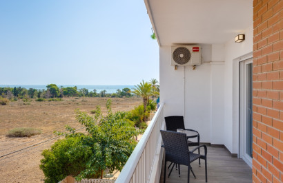 Resale - Apartment / Flat - Punta Prima