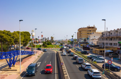 Resale - Apartment / Flat - Punta Prima