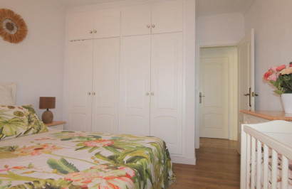 Resale - Apartment / Flat - Torrevieja - La Veleta
