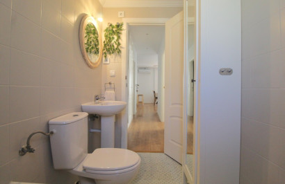 Resale - Apartment / Flat - Torrevieja - La Veleta