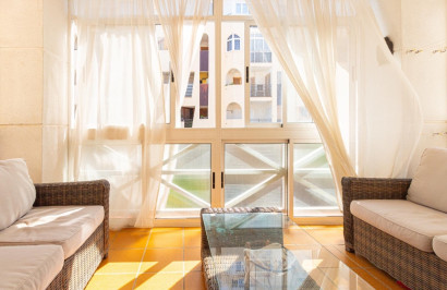 Resale - Apartment / Flat - Torrevieja - La Veleta