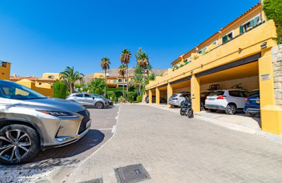 Reventa - Casa de Pueblo - Finestrat