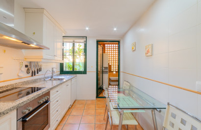 Reventa - Casa de Pueblo - Finestrat