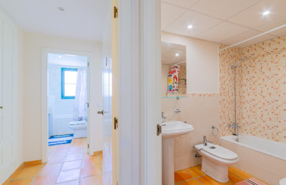 Reventa - Casa de Pueblo - Finestrat