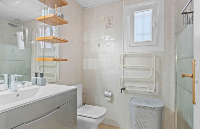 Resale - Apartment / Flat - Torrevieja - Lago Jardin