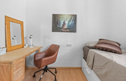 Resale - Apartment / Flat - Torrevieja - Lago Jardin