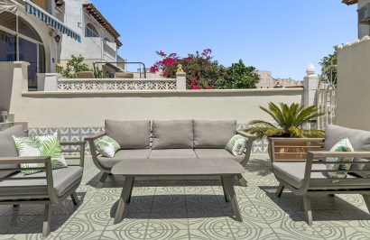 Resale - Apartment / Flat - Torrevieja - Lago Jardin