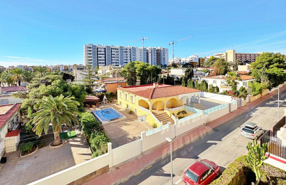 Resale - Apartment / Flat - Torrevieja - Rocio del Mar