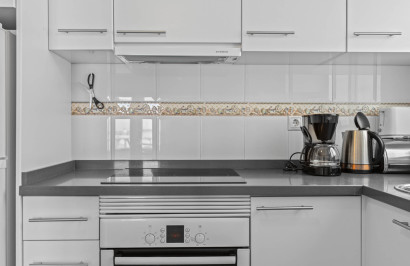 Resale - Apartment / Flat - Torrevieja