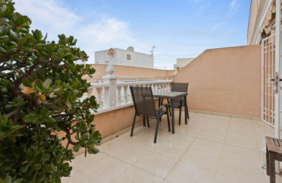Resale - Apartment / Flat - Torrevieja