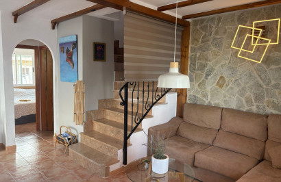 Resale - Town House - Algorfa