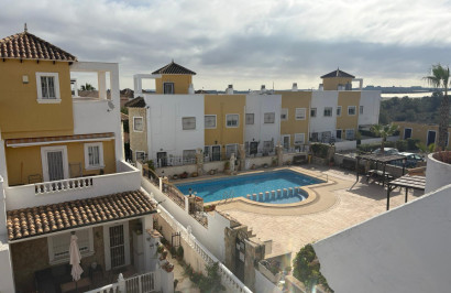Resale - Town House - Algorfa