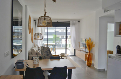 Resale - Apartment / Flat - Orihuela Costa - Villamartín