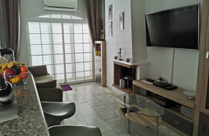 Resale - Apartment / Flat - Torrevieja
