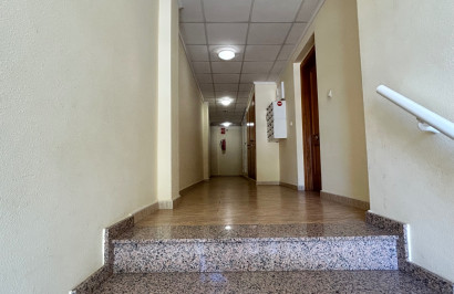 Resale - Apartment / Flat - Jacarilla - pueblo