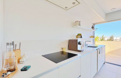 Resale - Apartment / Flat - Torrevieja - Los Balcones