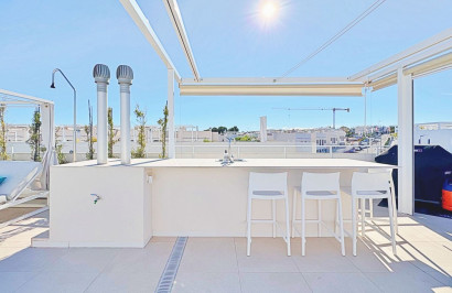 Resale - Apartment / Flat - Torrevieja - Los Balcones