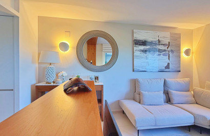 Resale - Apartment / Flat - Torrevieja - Punta Prima