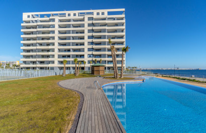 Resale - Apartment / Flat - Torrevieja - Punta Prima