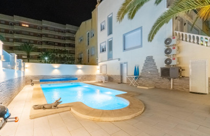 Resale - Town House - Torrevieja - Punta prima