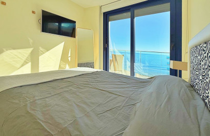 Resale - Apartment / Flat - Torrevieja - Punta Prima