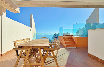 Resale - Apartment / Flat - Torrevieja - Punta Prima
