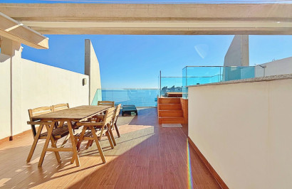 Resale - Apartment / Flat - Torrevieja - Punta Prima