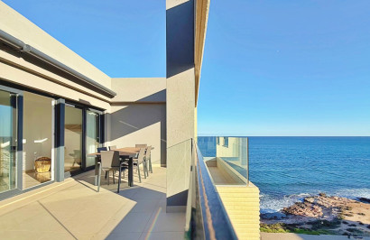 Resale - Apartment / Flat - Torrevieja - Punta Prima