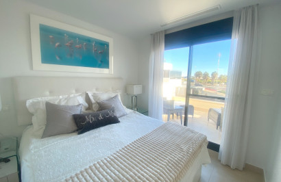 Resale - Semi - Detached Villa - Ciudad Quesada - Pueblo Bravo