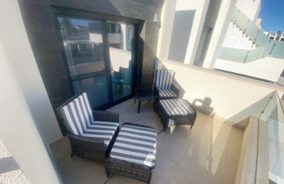 Resale - Semi - Detached Villa - Ciudad Quesada - Pueblo Bravo