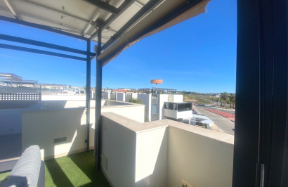 Resale - Semi - Detached Villa - Ciudad Quesada - Pueblo Bravo