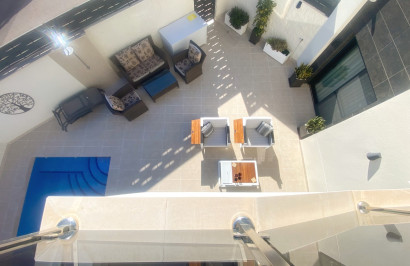 Resale - Semi - Detached Villa - Ciudad Quesada - Pueblo Bravo