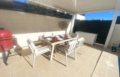 Resale - Semi - Detached Villa - Ciudad Quesada - Pueblo Bravo