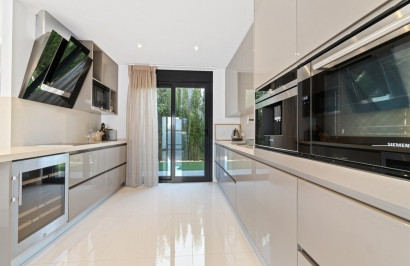 Resale - Detached Villa - Orihuela Costa - Agua Marina