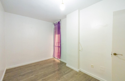 Resale - Apartment / Flat - Torrevieja - torrevieja