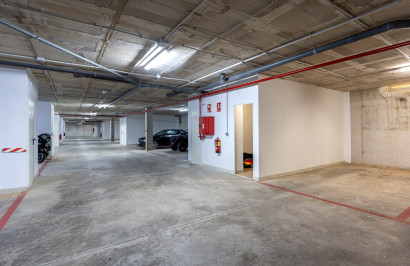 Resale - Apartment / Flat - Mar de Cristal