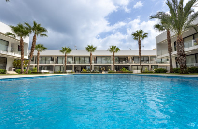 Resale - Apartment / Flat - Mar de Cristal