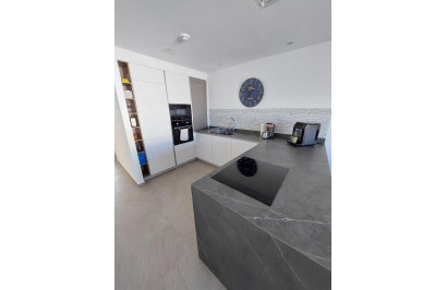 Resale - Apartment / Flat - Los Balcones