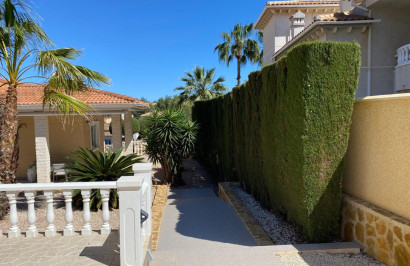 Resale - Detached Villa - Villamartín - El Galan
