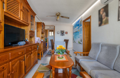 Resale - Apartment / Flat - Torrevieja - La Siesta