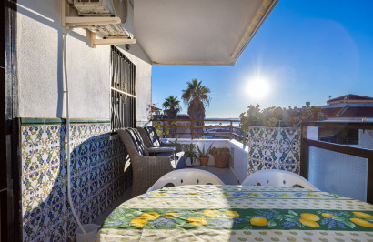 Resale - Apartment / Flat - Torrevieja - La Siesta