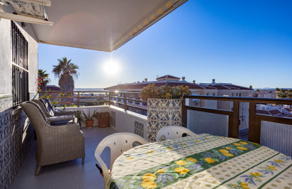 Resale - Apartment / Flat - Torrevieja - La Siesta