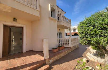 Resale - Detached Villa - Cabo Roig